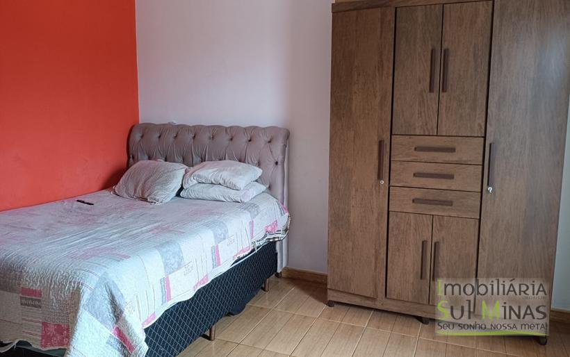 Casa em Ótimo Bairro À Venda em Cambuí MG COD2305 (9)