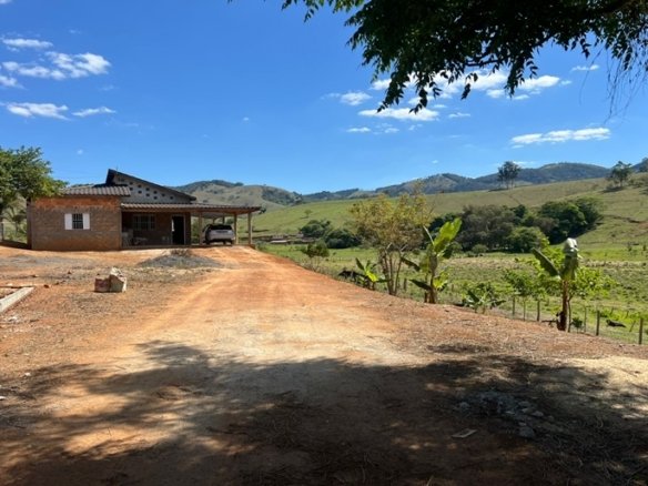 Chácara de 1200m² à venda em Cambuí MG COD2303 (18)