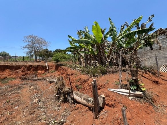 Lote com 200m² À Venda em Cambuí MG COD2298 (3)