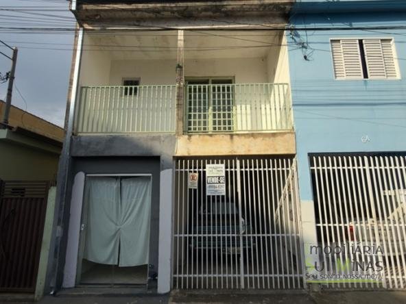 Sobrado com ponto comercial à Venda em Cambuí MG
