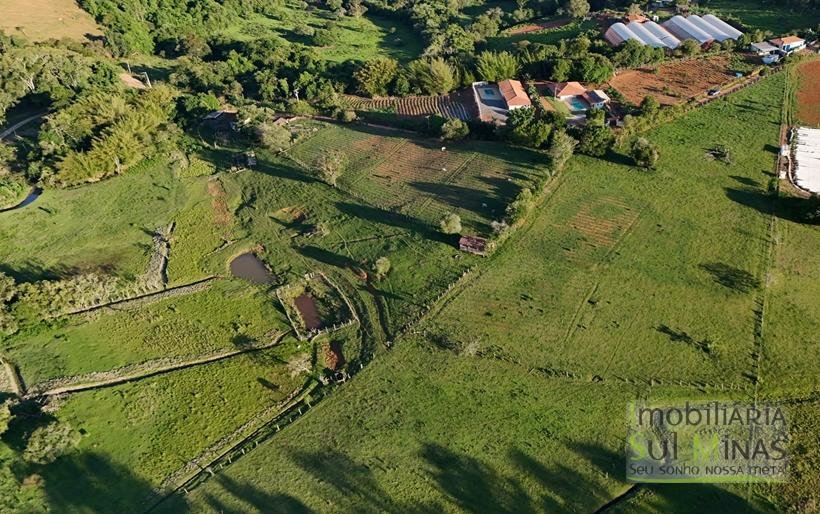 Área Industrial de 72.600 metros em Cambuí Minas Gerais COD1308 (1)