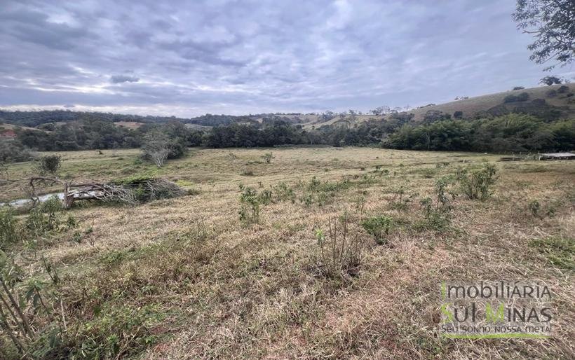 Área Industrial de 72.600 metros em Cambuí Minas GeraisCOD1308 (1)