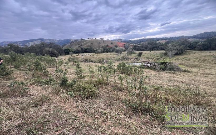 Área Industrial de 72.600 metros em Cambuí Minas GeraisCOD1308 (2)