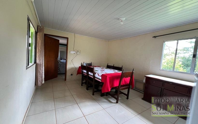 Chácara de 12.000m² a 9Km do Centro À Venda em Cambuí MG COD2214 (10)