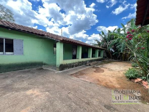 Chácara de 12.000m² a 9Km do Centro À Venda em Cambuí MG COD2214 (3)