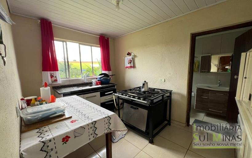 Chácara de 12.000m² a 9Km do Centro À Venda em Cambuí MG COD2214 (5)