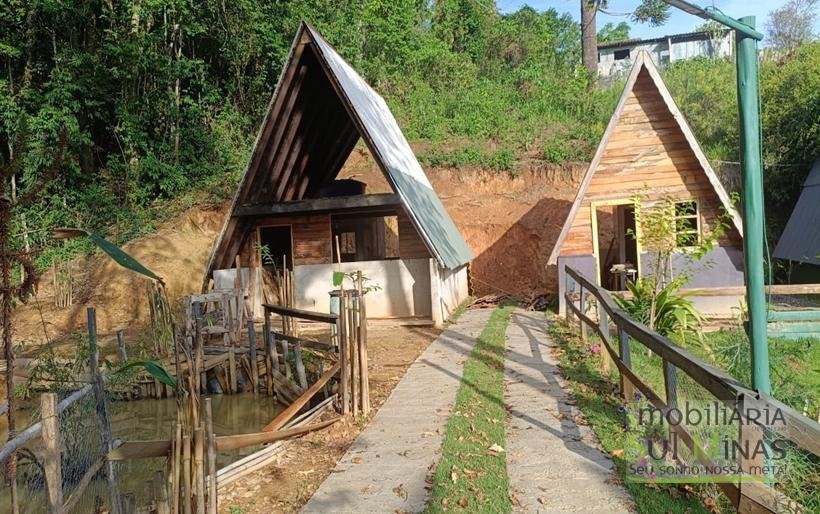 Chácara em Bairro Estruturado de Chácaras no Córrego do Bom Jesus MG COD1917 (11)