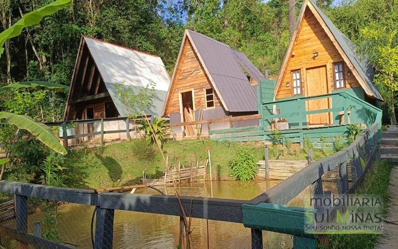 Chácara em Bairro Estruturado de Chácaras no Córrego do Bom Jesus MG COD1917 (13)