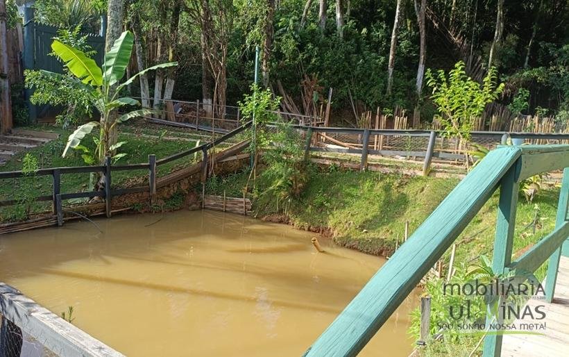 Chácara em Bairro Estruturado de Chácaras no Córrego do Bom Jesus MG COD1917 (2)