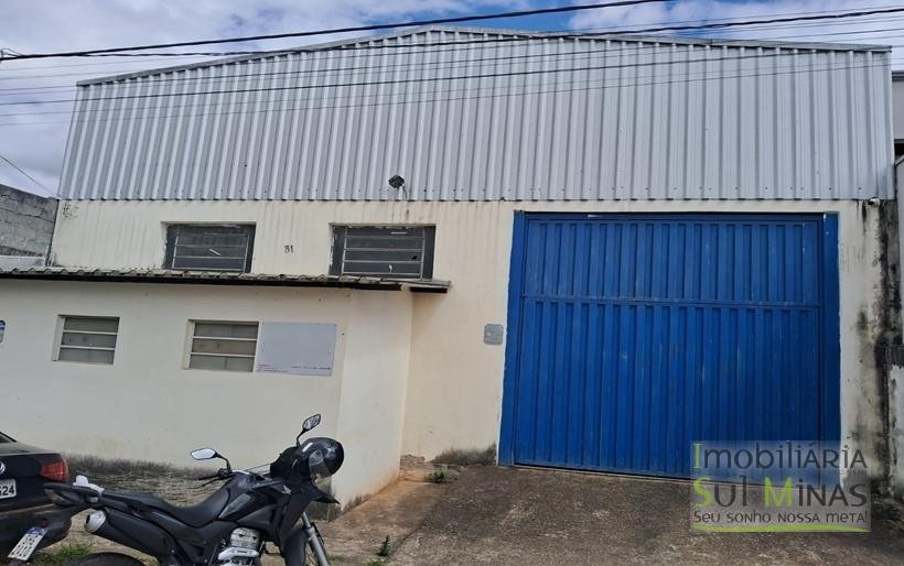 Galpão Com 200m² Para Locação em Cambuí MG COD2309 (1)