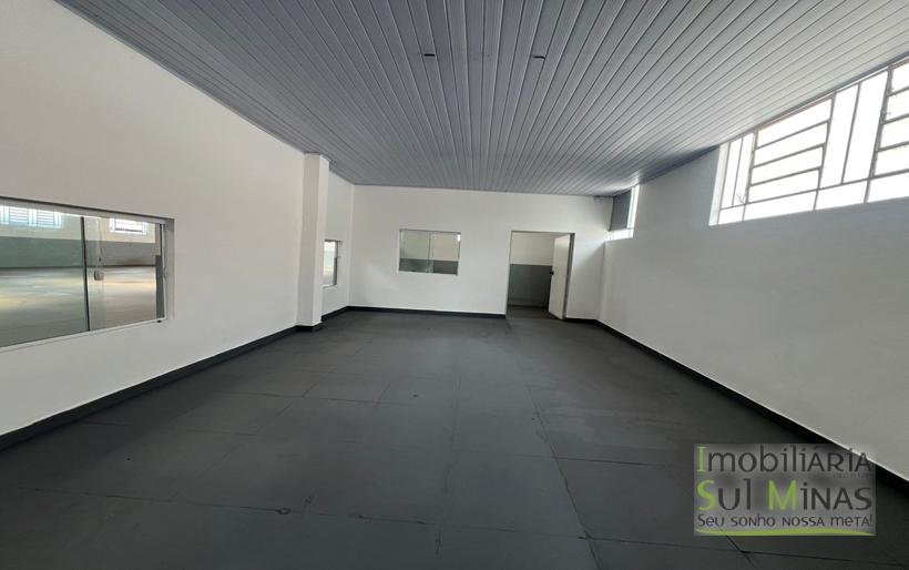 Galpão Industrial para Locação – 1.700 m² às margens da Fernão Dias Cambuí MG COD2306 (14)