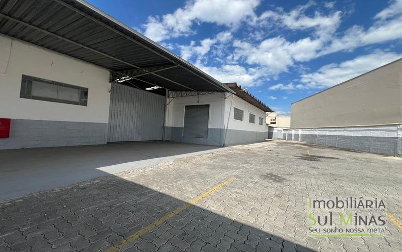 Galpão Industrial para Locação – 1.700 m² às margens da Fernão Dias Cambuí MG COD2306 (18)