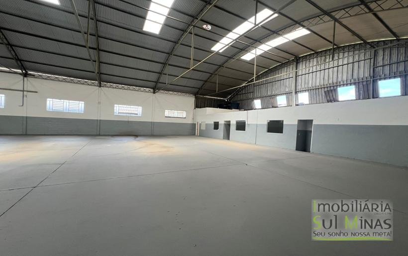 Galpão Industrial para Locação – 1.700 m² às margens da Fernão Dias Cambuí MG COD2306 (27)