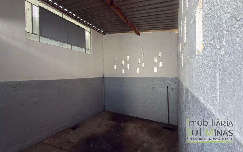 Galpão Industrial para Locação – 1.700 m² às margens da Fernão Dias Cambuí MG COD2306 (35)