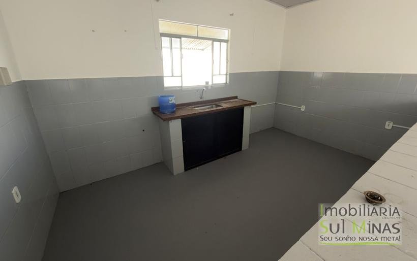 Galpão Industrial para Locação – 1.700 m² às margens da Fernão Dias Cambuí MG COD2306 (36)