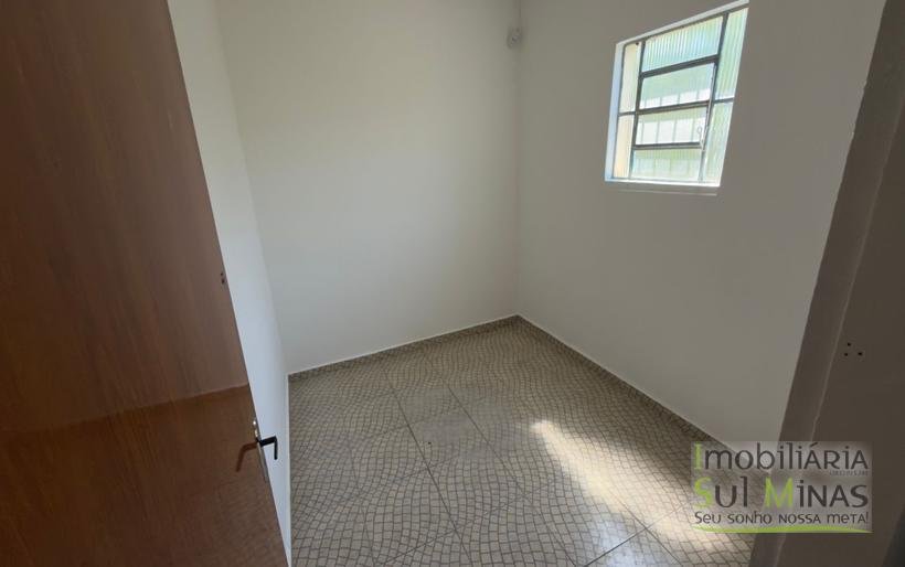 Galpão Industrial para Locação – 1.700 m² às margens da Fernão Dias Cambuí MG COD2306 (40)