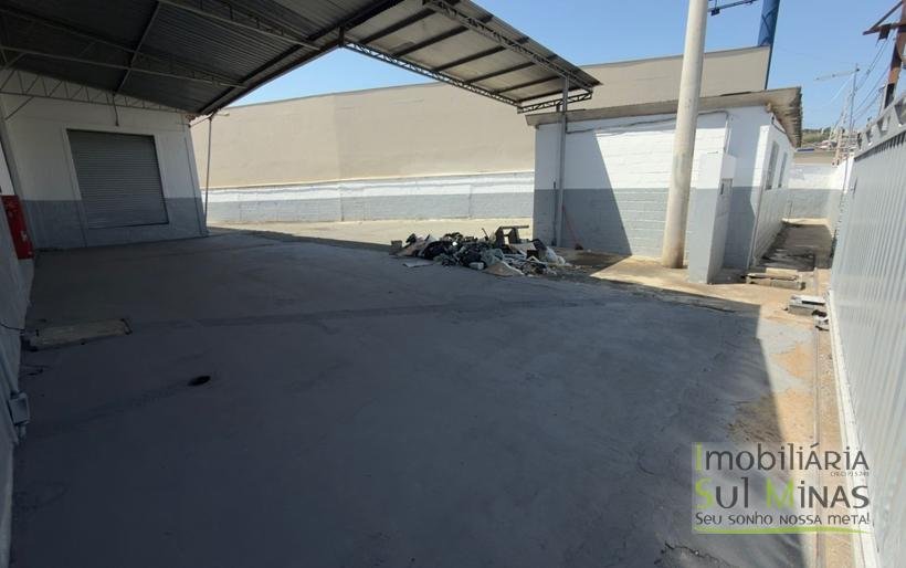 Galpão Industrial para Locação – 1.700 m² às margens da Fernão Dias Cambuí MG COD2306 (6)
