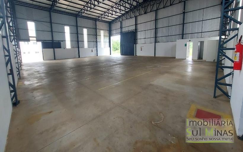 Galpão Novo com 740m² para Locação em Cambuí MG COD1737 (3)