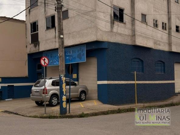 Salão Comercial para Alugar em Cambuí MG – Oportunidade em Excelente Localização COD2312 (1)