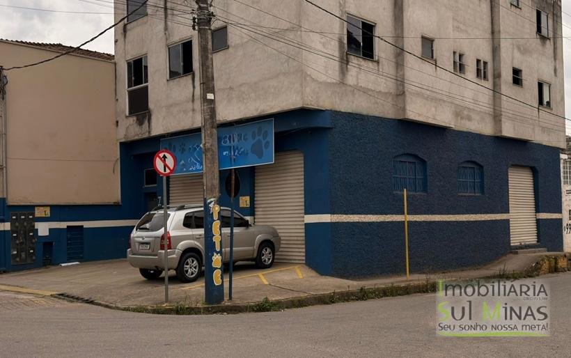 Salão Comercial para Alugar em Cambuí MG – Oportunidade em Excelente Localização COD2312 (1)