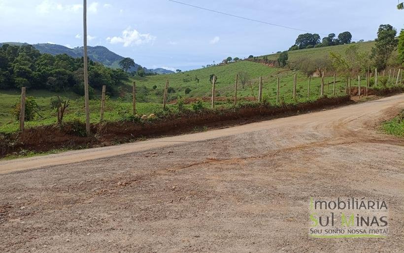 Terreno Rural Com 1000m² À Venda em Cambuí MGCOD2311 (6)