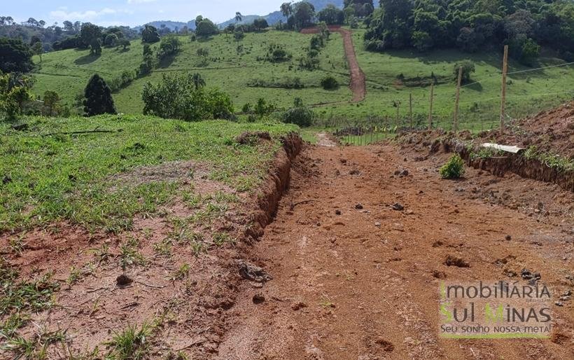 Terreno Rural Com 1000m² À Venda em Cambuí MGCOD2311 (8)