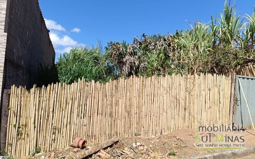 Terreno Urbano Com 280m² À Venda em Estiva MG COD2258 (4)
