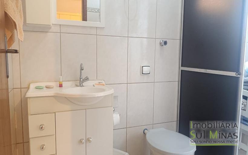 Casa Localizada Em Ótimo Bairro À Venda em Cambuí MG COD2337 (2)