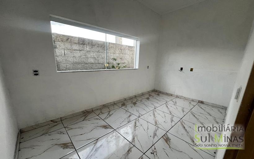 Casa Nova e Plana à Venda no Córrego do Bom Jesus COD2331 (12)