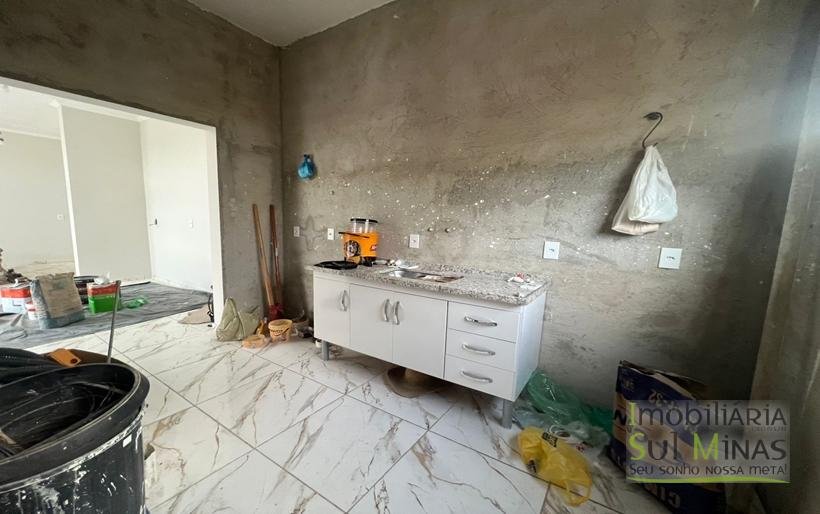 Casa Nova e Plana à Venda no Córrego do Bom Jesus COD2331 (3)