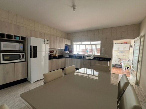 Casa com 3 dormitórios em Ótimo Bairro À Venda em Cambuí MG COD2307 (7)