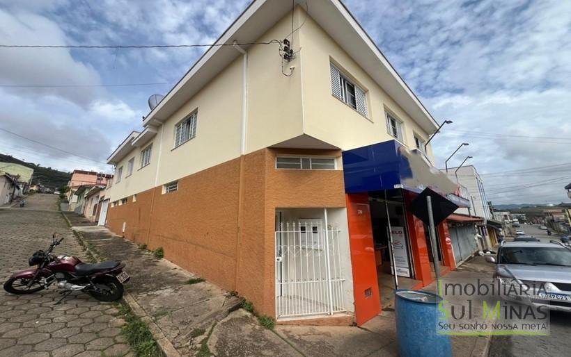 Casa com 3 dormitórios em Ótimo Bairro À Venda em Cambuí MG COD2307 (8)