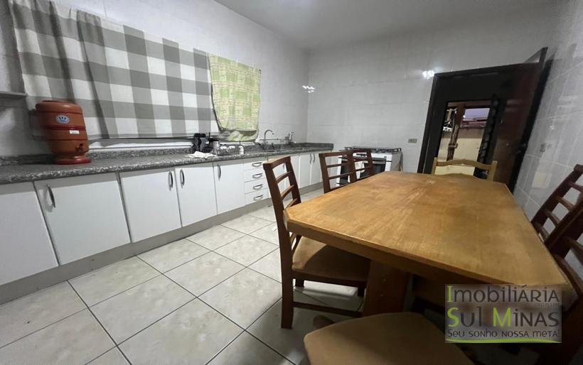 Casa plana a 800metros do centro Para Locação COD2340 (1)