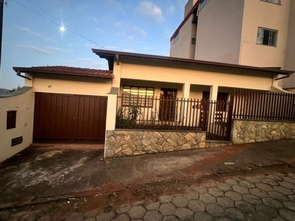 Casa plana a 800metros do centro Para Locação COD2340 (8)