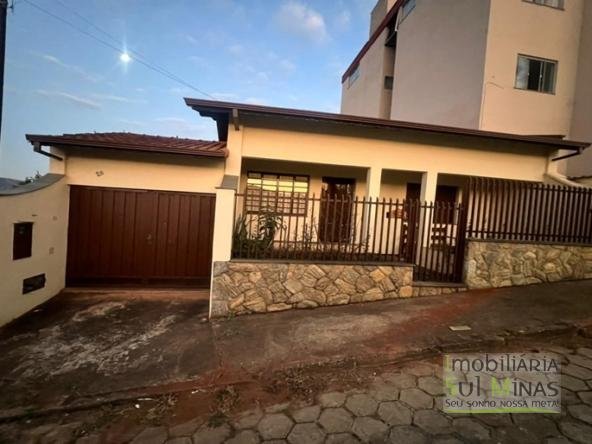 Casa plana a 800metros do centro Para Locação COD2340 (8)