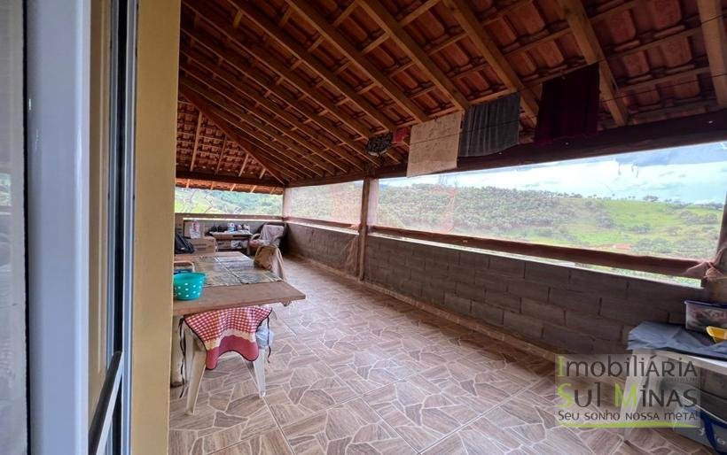 Chácara com 1490m² a 6km do centro de Cambuí MGCOD1843 (12)