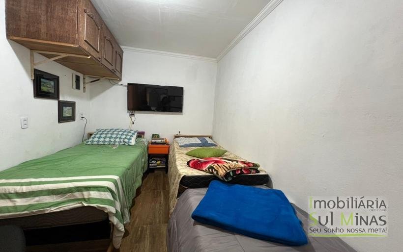 Chácara com 1490m² a 6km do centro de Cambuí MGCOD1843 (5)