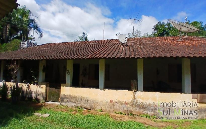 Chácara com 9.000m² à Venda em Cambuí–MGCOD2339 (1)