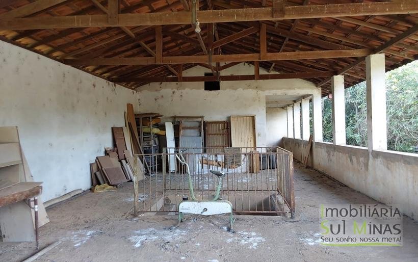 Chácara com 9.000m² à Venda em Cambuí–MGCOD2339 (9)