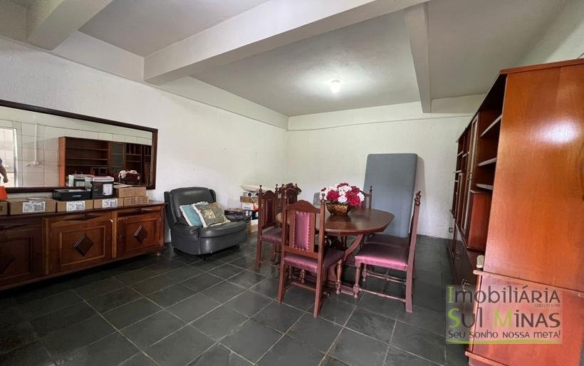 Chácara de 5000m ² com barracão e moradia as margens da Fernão DiasCOD2324 (4)