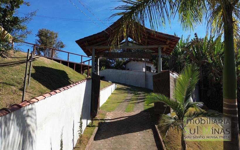 Chácara escriturada e rica em Água à Venda no Sul de Minas Cód. 2075 (3)