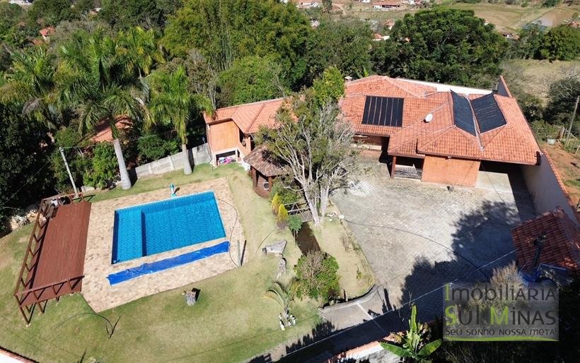 Chácara escriturada e rica em Água à Venda no Sul de Minas Cód. 2075 (4)