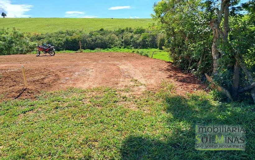 Lote Plano Com 130m² À Venda em Cambuí MG COD2345 (1)