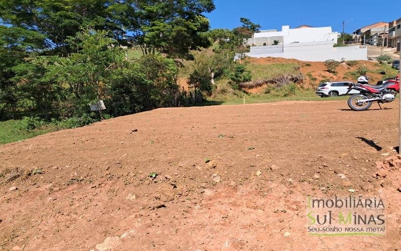 Lote Plano Com 130m² À Venda em Cambuí MG COD2345 (4)