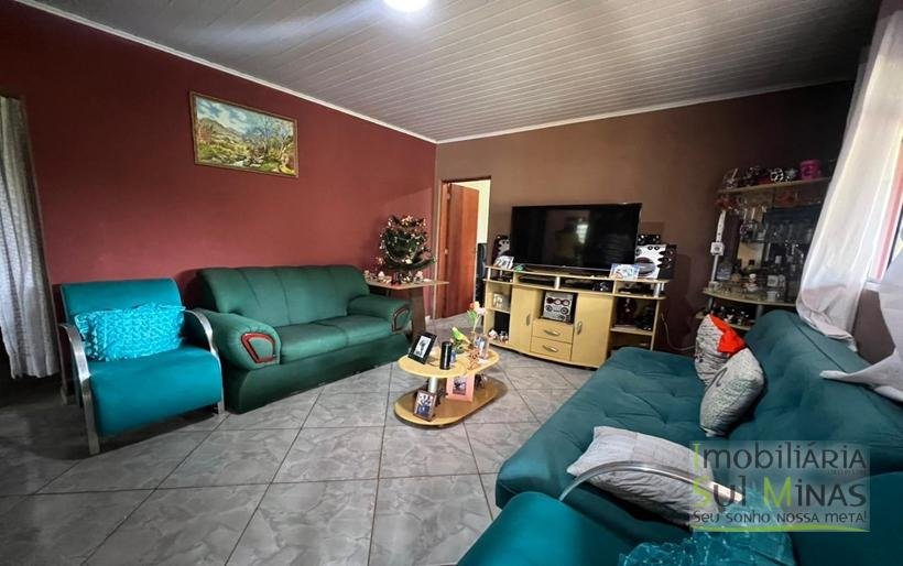 Sítio de 67600m ² a 800m da Fernão Dias COD2335 (18)