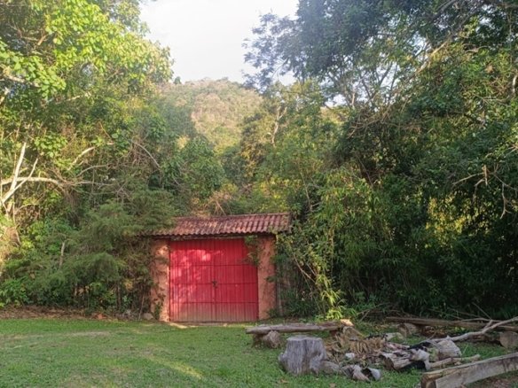 Sítio na Estrada de Monte Verde – A 4 km do Centro de Camanducaia À Venda COD2332 (11)