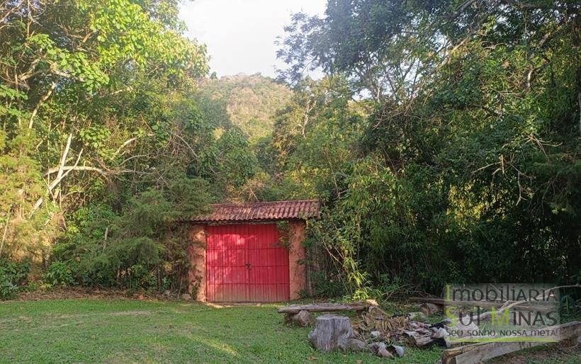 Sítio na Estrada de Monte Verde – A 4 km do Centro de Camanducaia À Venda COD2332 (11)