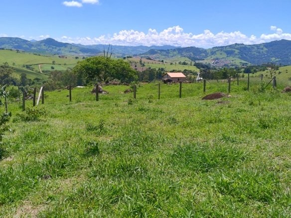Terreno De 1000m² Com Vista Para as Montanhas À Venda em Itapeva MG COD2344 (7)