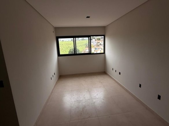 Apartamento Amplo À Venda no Centro de Cambuí MG – 88 m² – Alto Padrão – 3 quartos COD2374 (10)