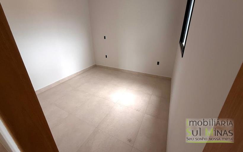 Apartamento Amplo À Venda no Centro de Cambuí MG – 88 m² – Alto Padrão – 3 quartos COD2374 (4)